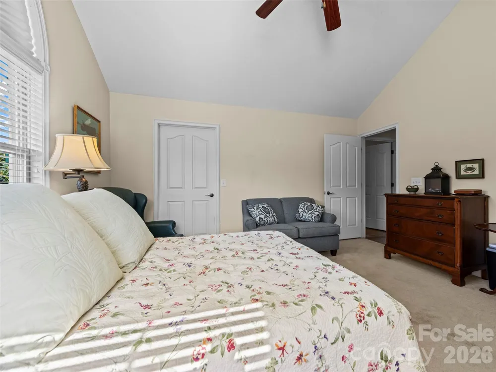 81 Outlook Circle Swannanoa, NC 28778