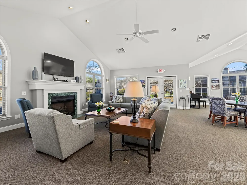 81 Outlook Circle Swannanoa, NC 28778
