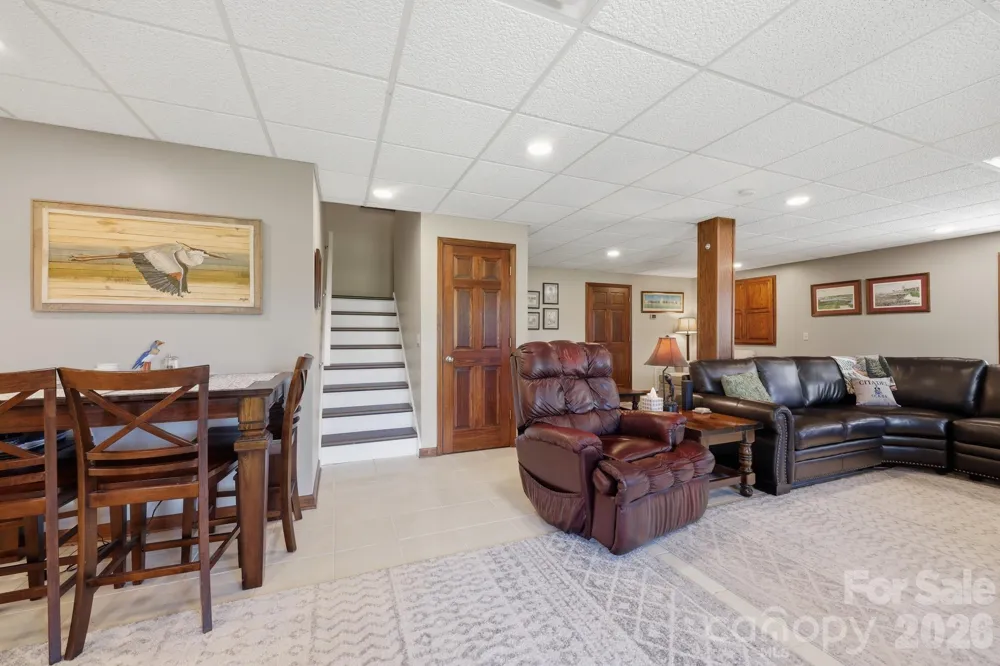 233 Lake View Place #D1 Jefferson, NC 28640