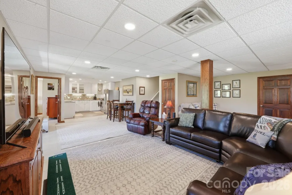 233 Lake View Place #D1 Jefferson, NC 28640