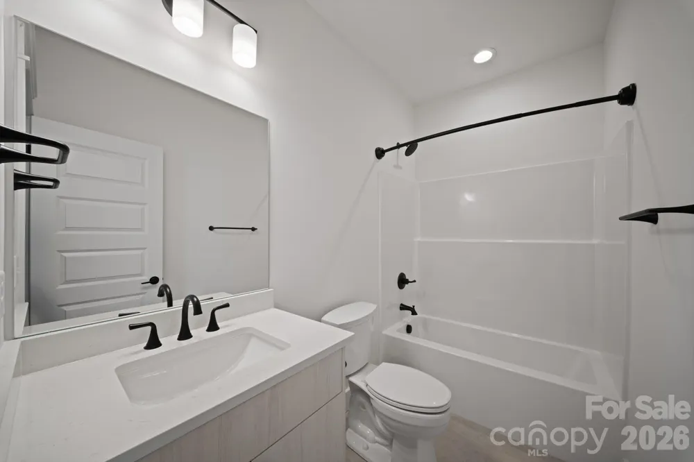 128 Collin Place #35 Asheville, NC 28804