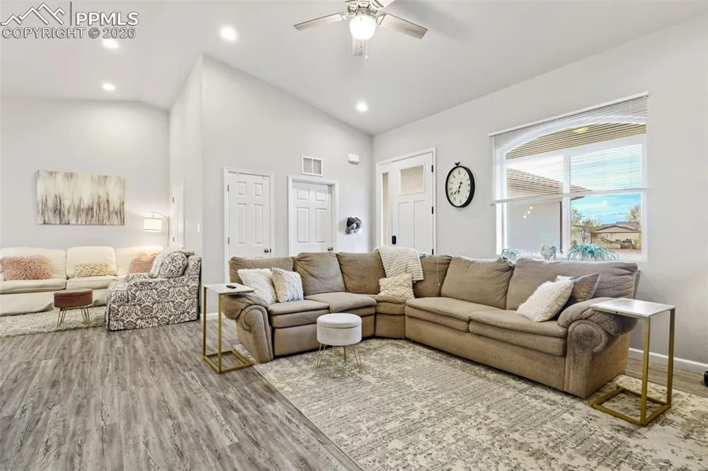 171 W Legend Drive Pueblo West, CO 81007