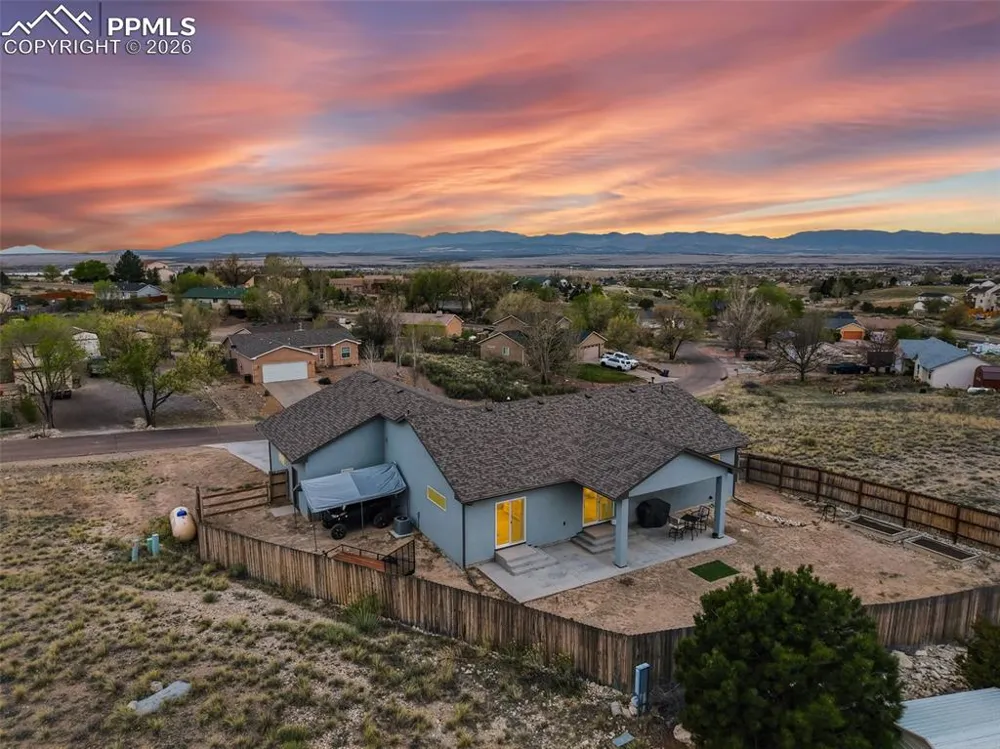 171 W Legend Drive Pueblo West, CO 81007
