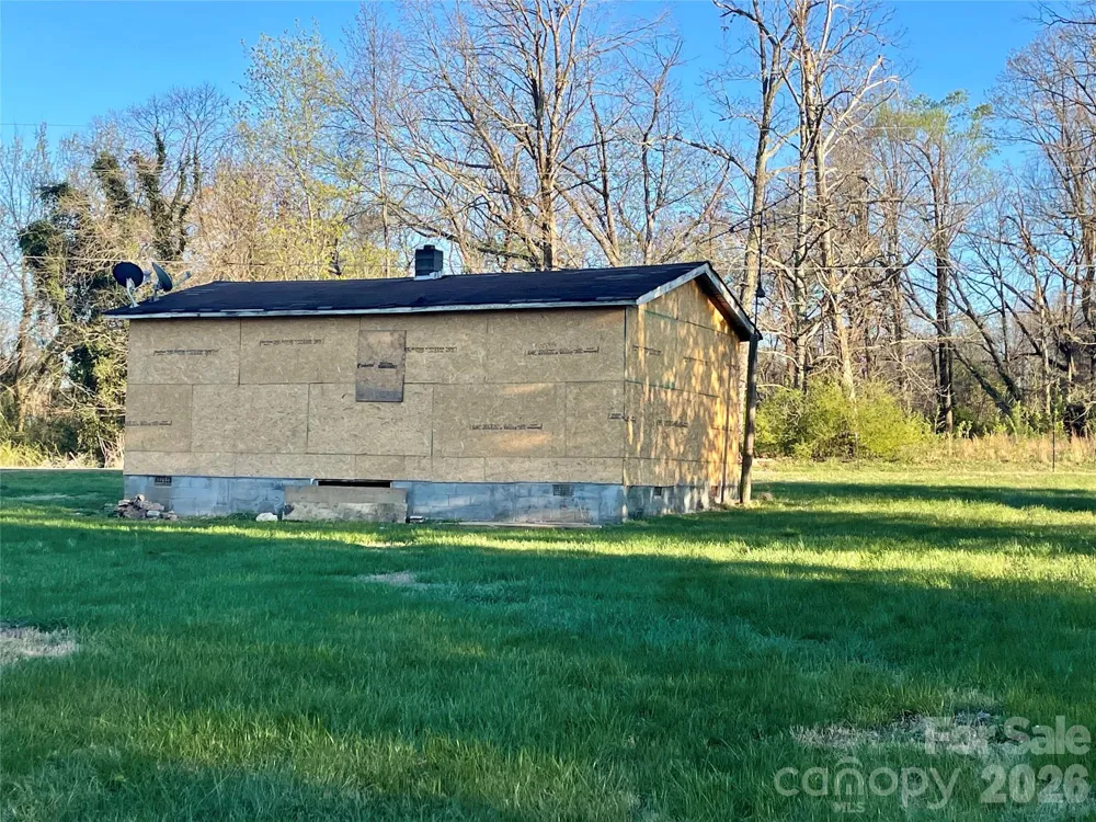 119 Z A Hunter Road Bessemer City, NC 28016