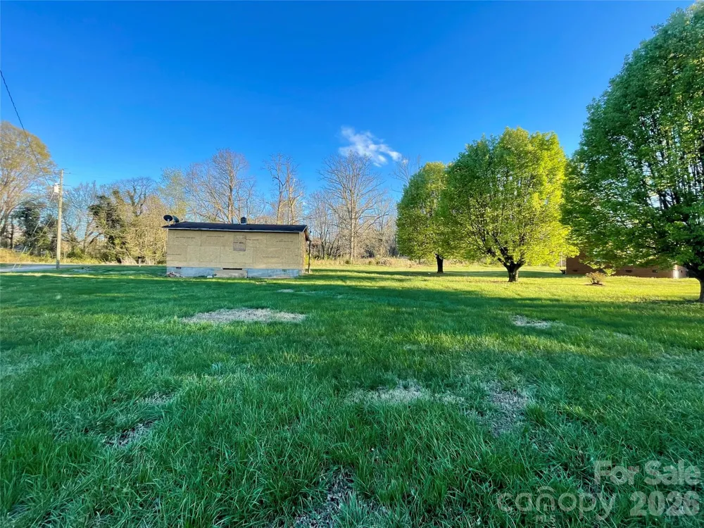 119 Z A Hunter Road Bessemer City, NC 28016