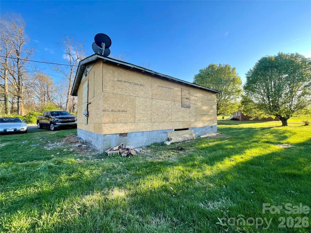 119 Z A Hunter Road Bessemer City, NC 28016