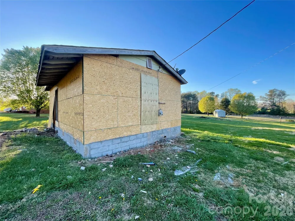 119 Z A Hunter Road Bessemer City, NC 28016