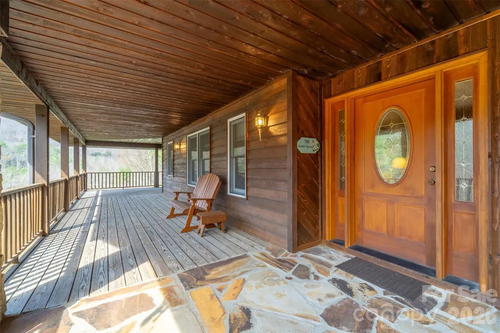 750 Double Springs Drive Almond, NC 28702