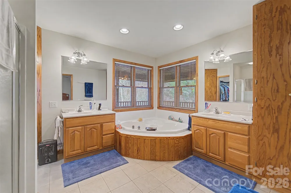 750 Double Springs Drive Almond, NC 28702