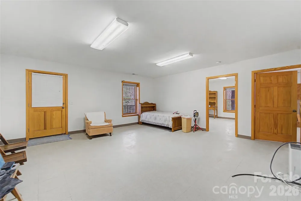 750 Double Springs Drive Almond, NC 28702