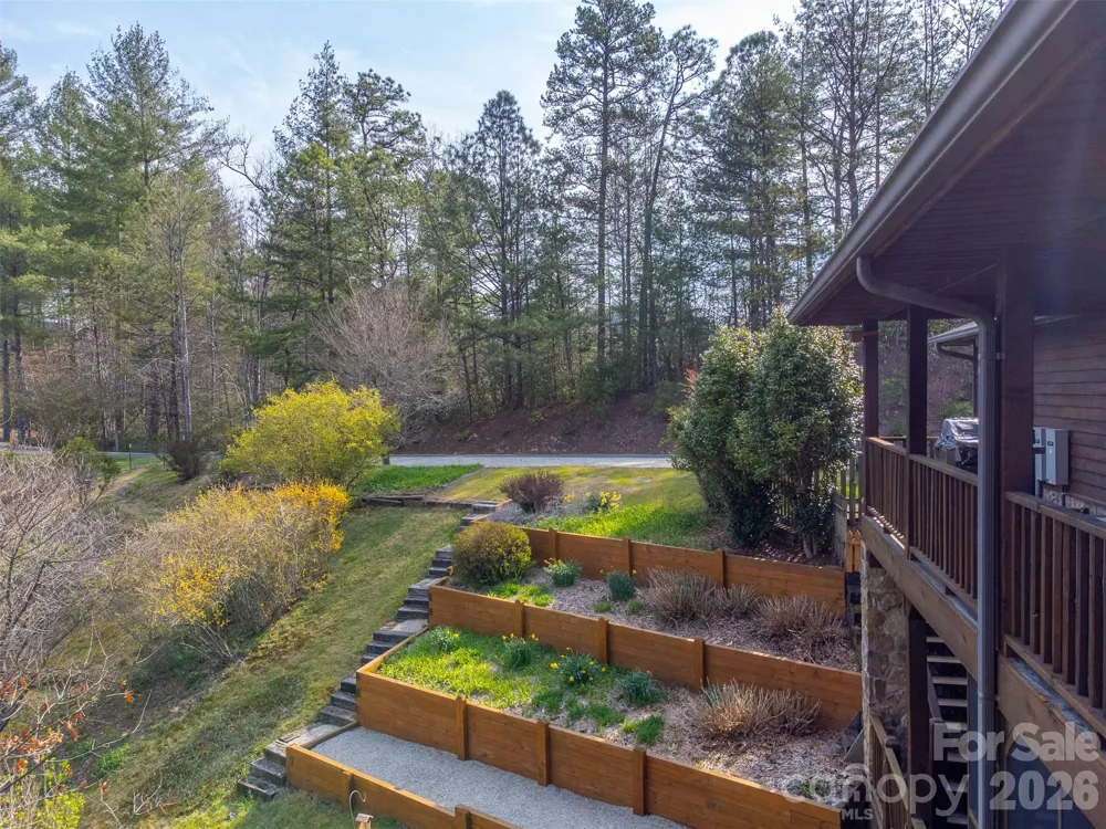 750 Double Springs Drive Almond, NC 28702