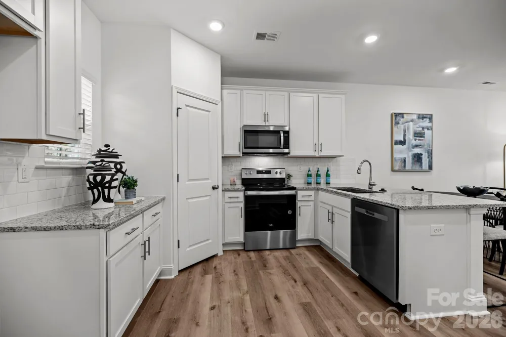 3212 Butler Hill Drive Matthews, NC 28105