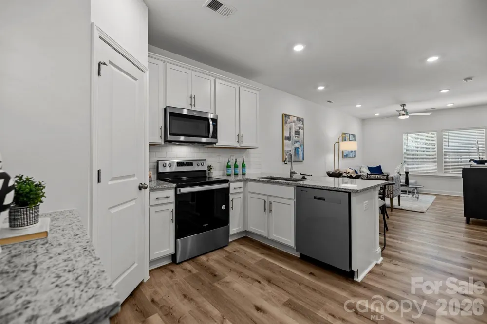 3212 Butler Hill Drive Matthews, NC 28105