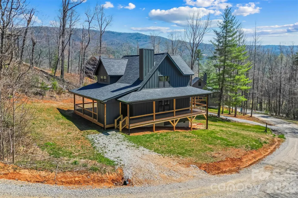 189 Clinchfield Gap Road Marion, NC 28752