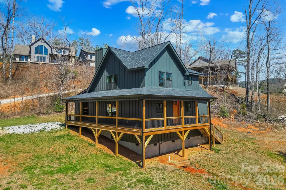 189 Clinchfield Gap Road Marion, NC 28752