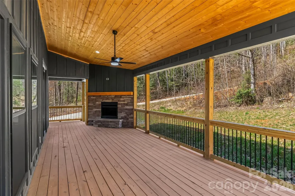 189 Clinchfield Gap Road Marion, NC 28752