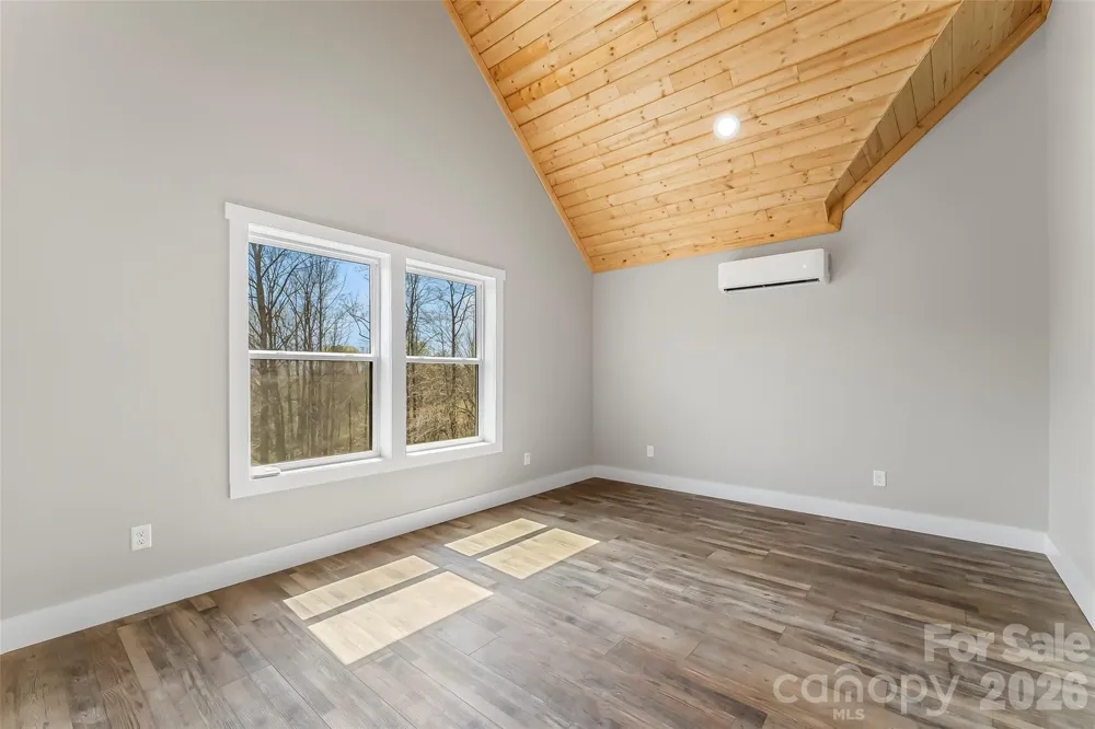 189 Clinchfield Gap Road Marion, NC 28752