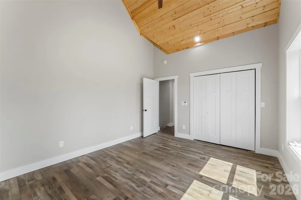 189 Clinchfield Gap Road Marion, NC 28752