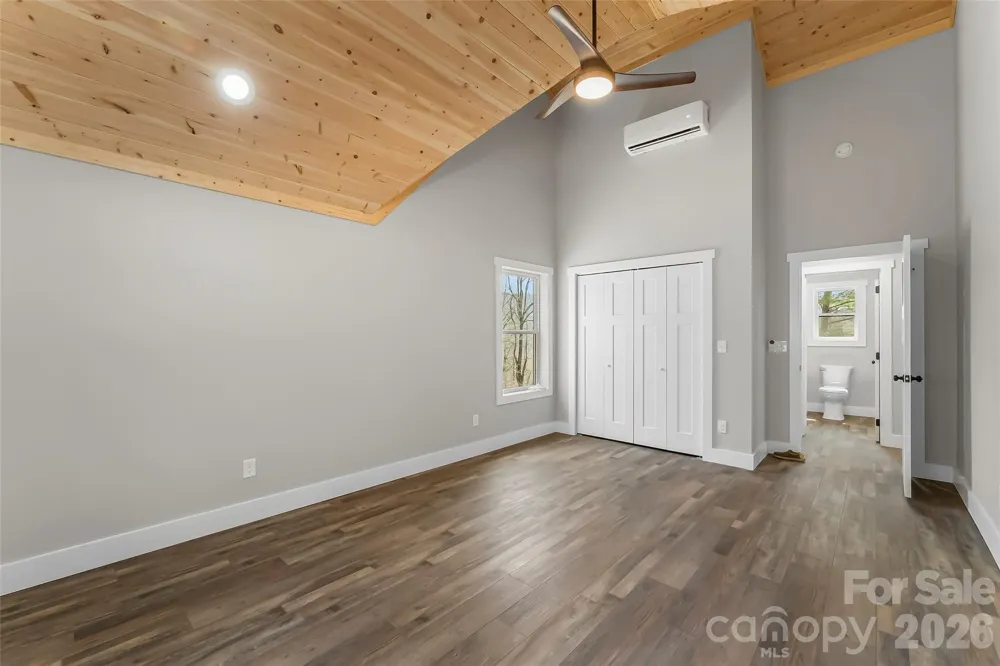 189 Clinchfield Gap Road Marion, NC 28752