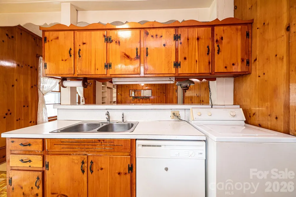 335 Harmon Street Forest City, NC 28043