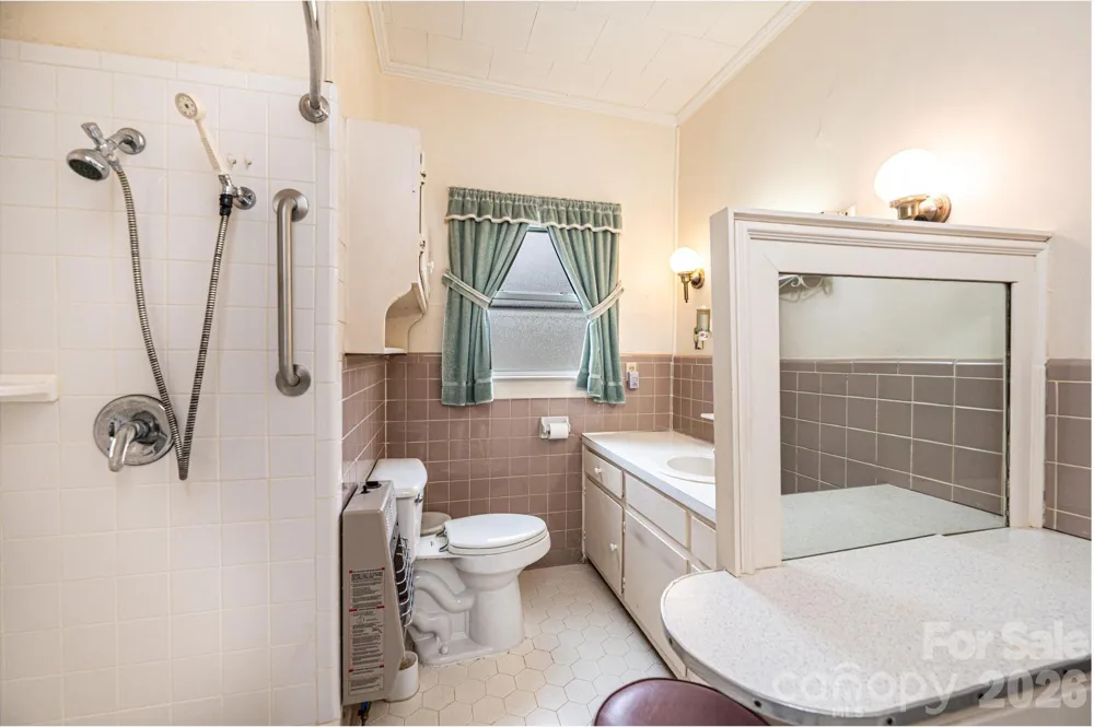 335 Harmon Street Forest City, NC 28043