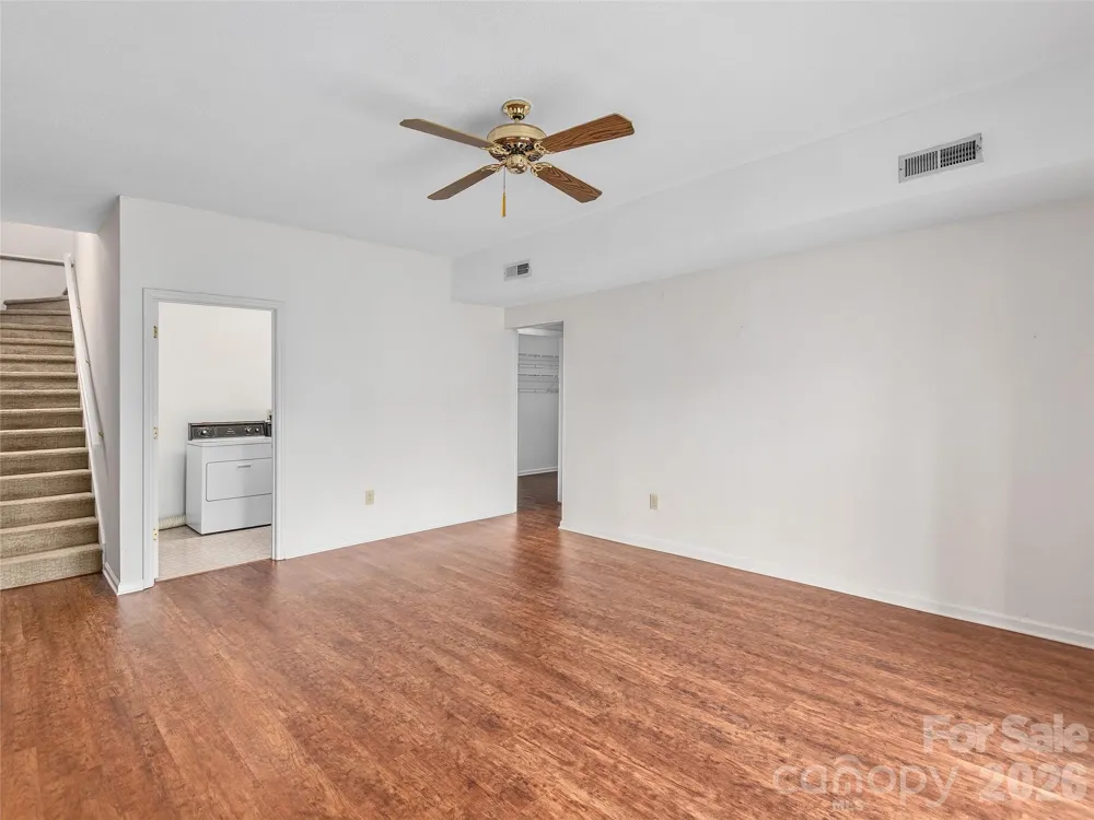 20 Cedarcliff Circle Asheville, NC 28803