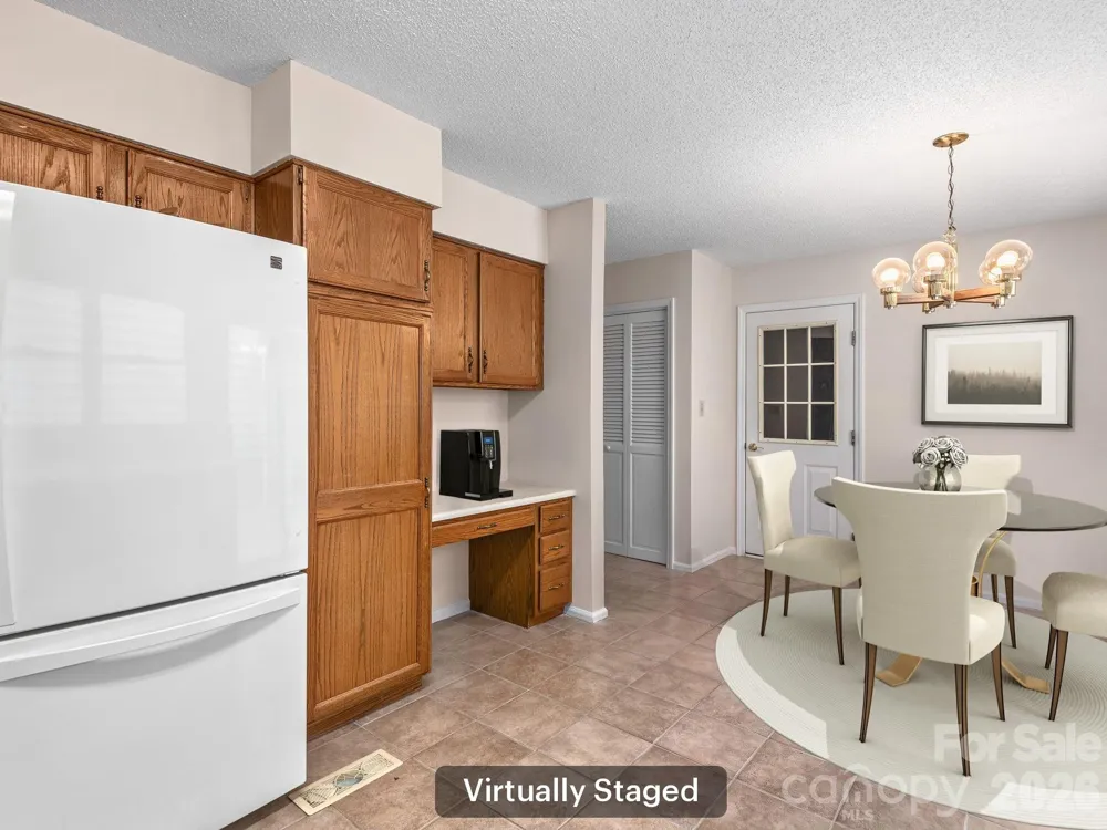 20 Cedarcliff Circle Asheville, NC 28803