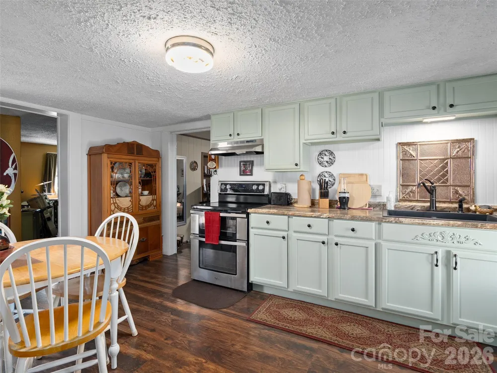 19 Mingus Street Canton, NC 28716
