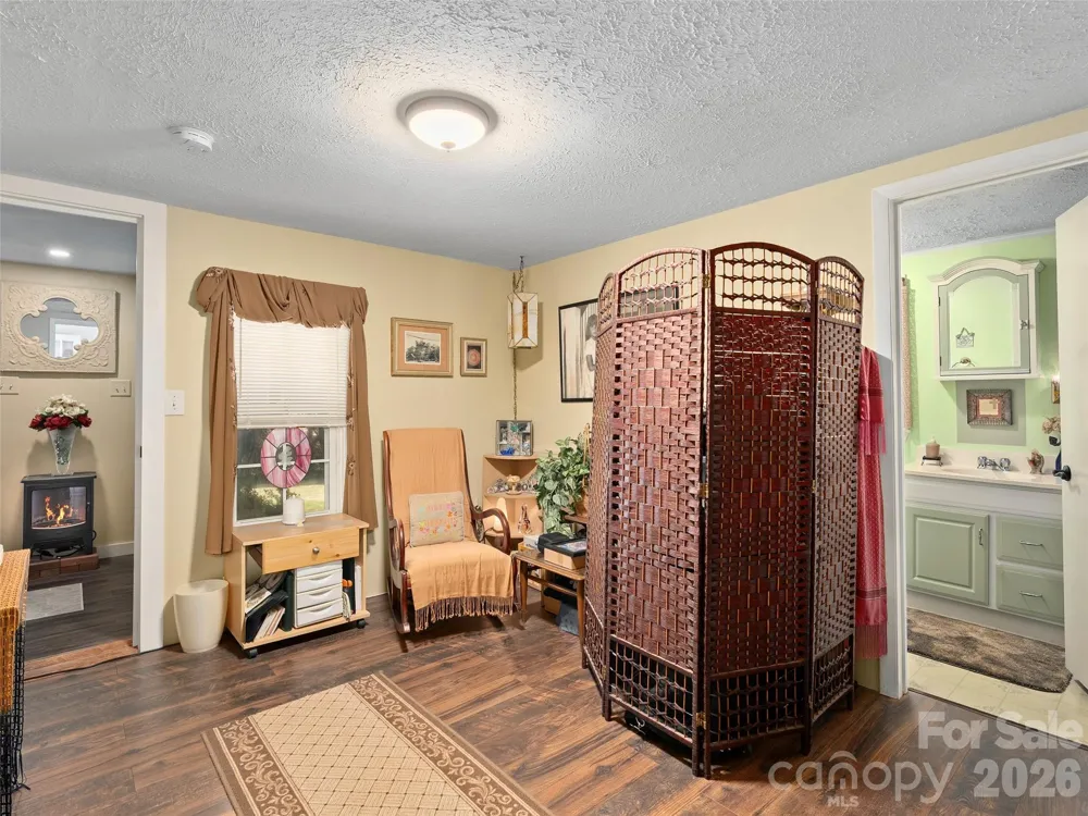 19 Mingus Street Canton, NC 28716