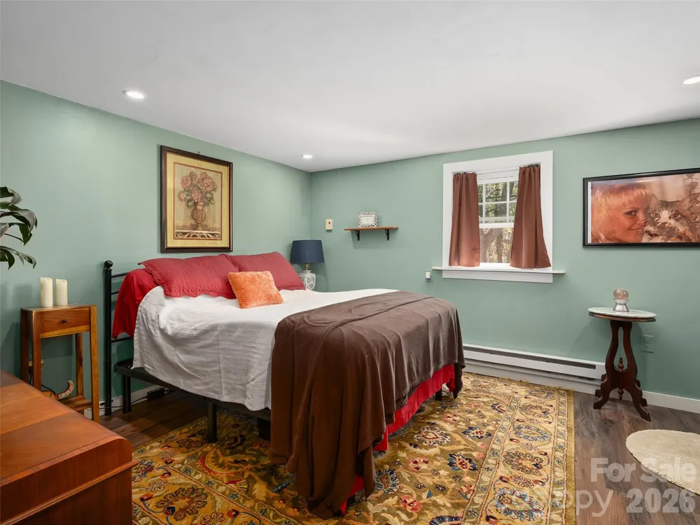 19 Mingus Street Canton, NC 28716