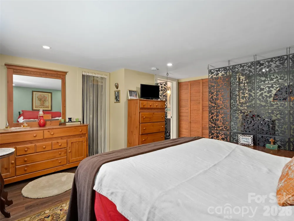 19 Mingus Street Canton, NC 28716