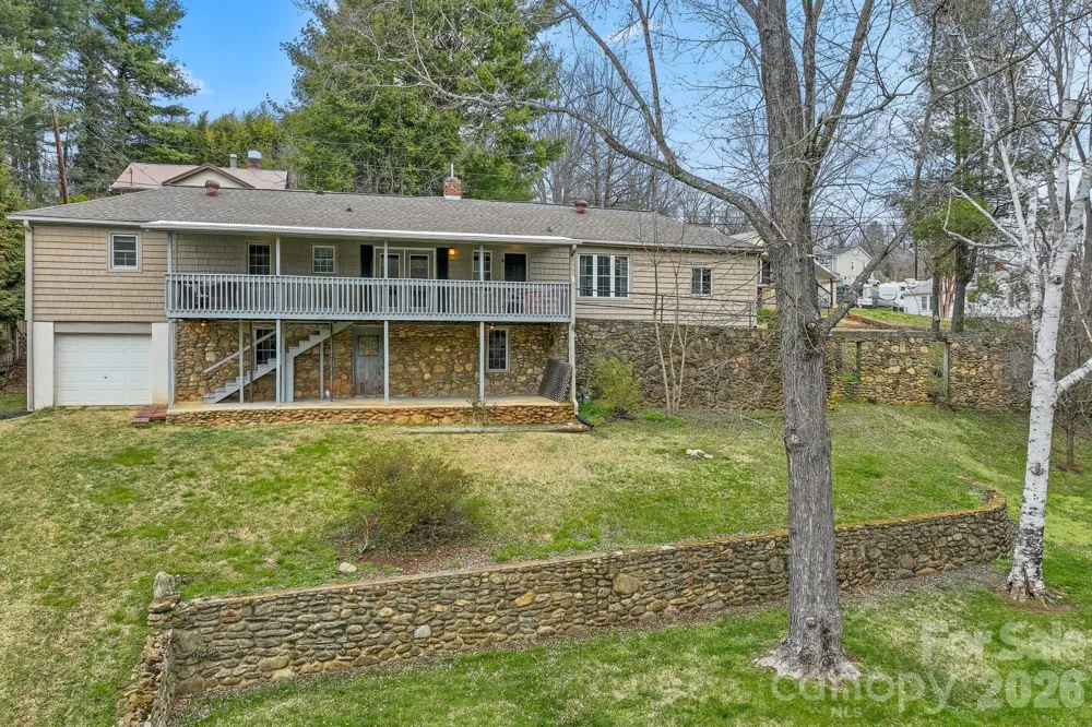 212 Holtzclaw Street #PT # 14-15 Canton, NC 28716