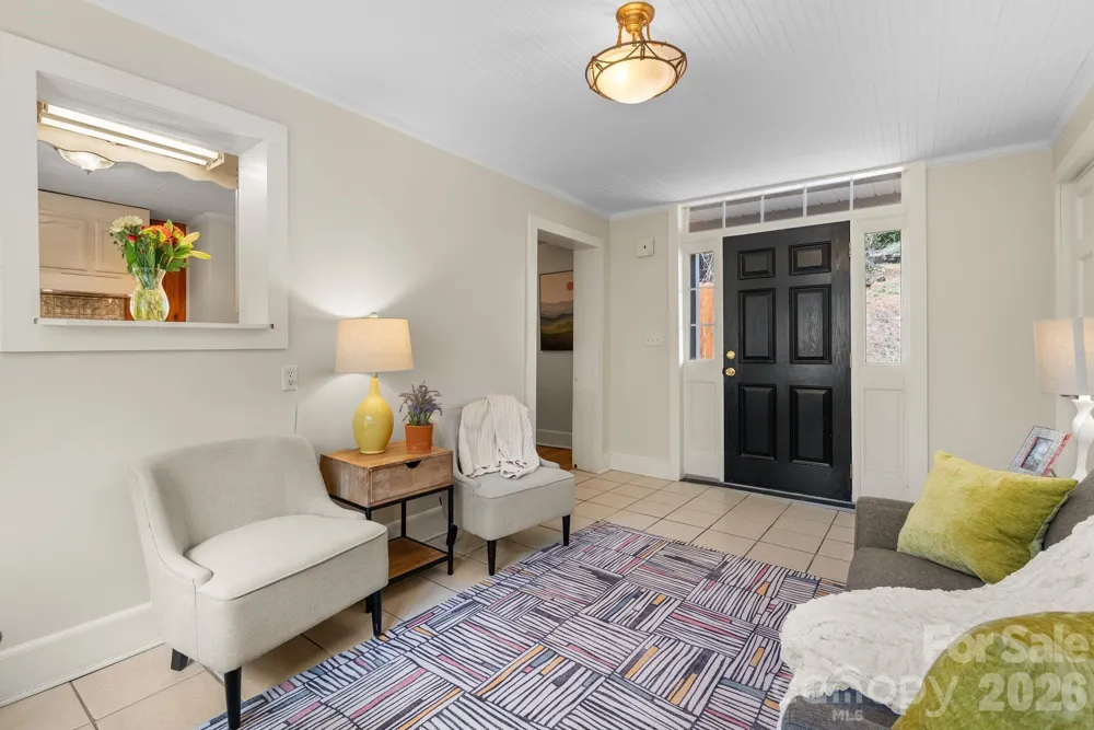 212 Holtzclaw Street #PT # 14-15 Canton, NC 28716