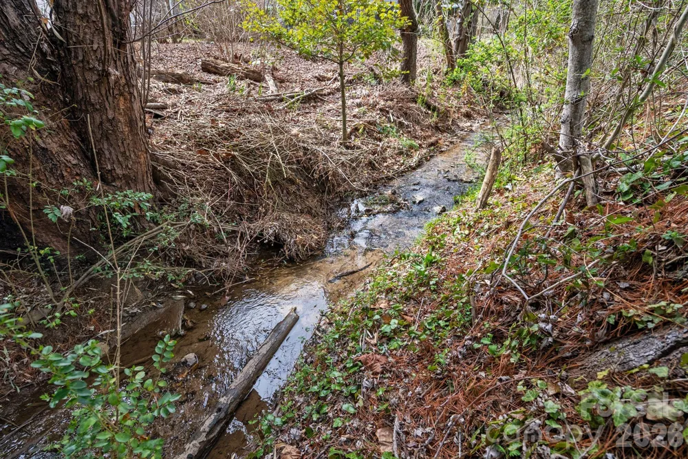 212 Holtzclaw Street #PT # 14-15 Canton, NC 28716