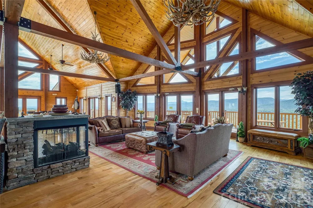 140 Johns Ridge Parkway #140 Lenoir, NC 28645