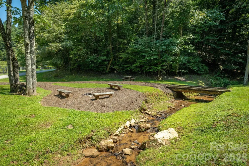 140 Johns Ridge Parkway #140 Lenoir, NC 28645