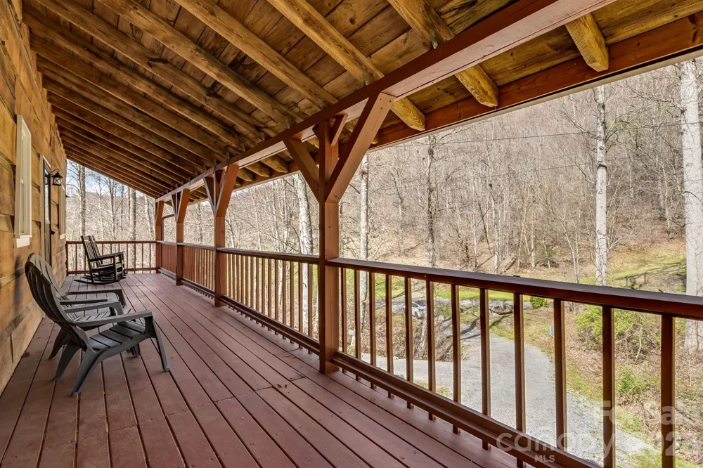 114 Johns Creek Road Canton, NC 28716