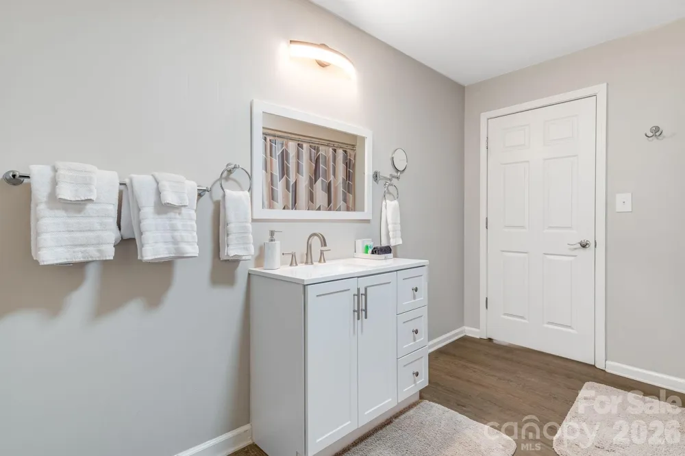 114 Johns Creek Road Canton, NC 28716