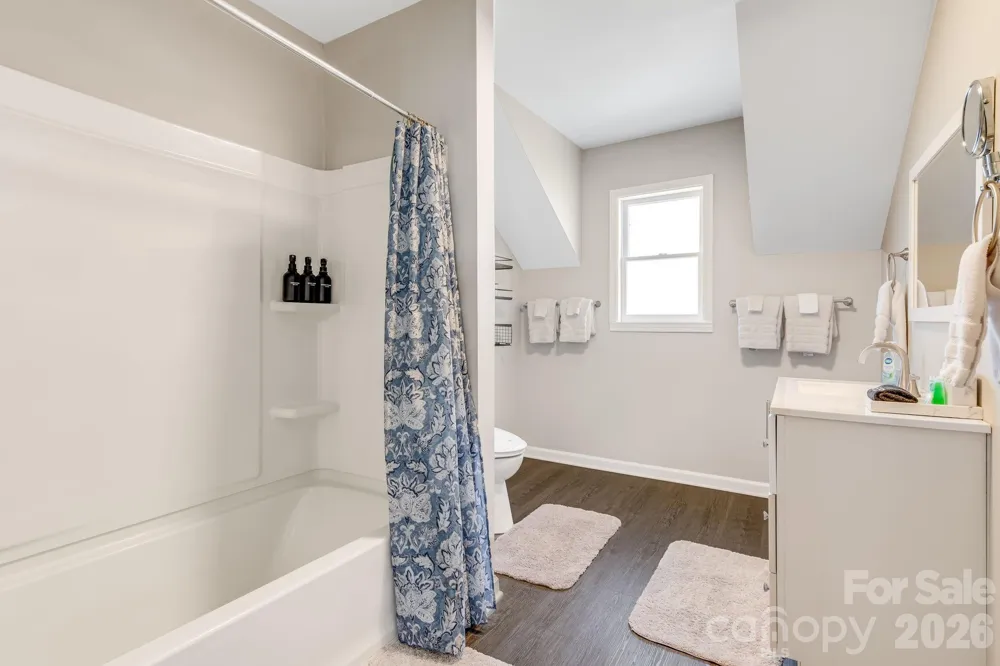 114 Johns Creek Road Canton, NC 28716