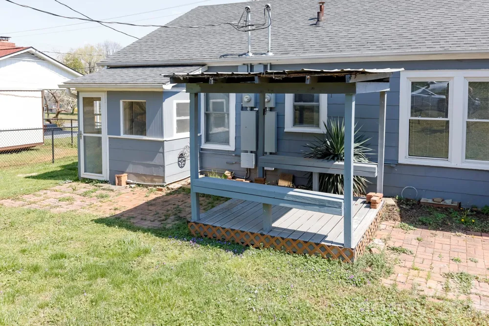 114 S Mitchell Street Rutherfordton, NC 28139