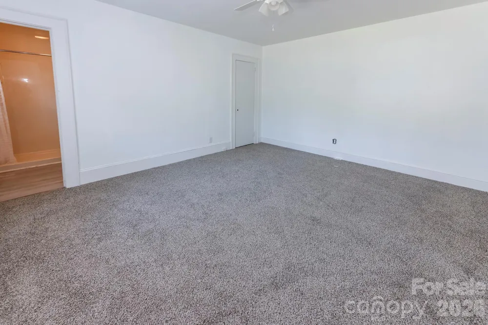 114 S Mitchell Street Rutherfordton, NC 28139