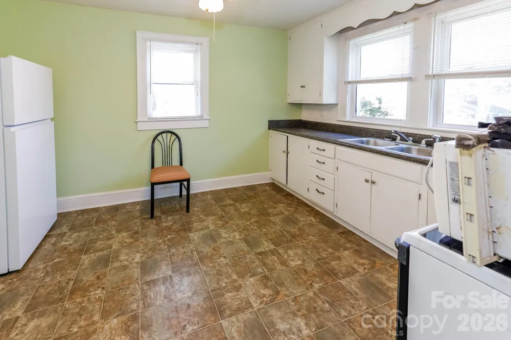 114 S Mitchell Street Rutherfordton, NC 28139