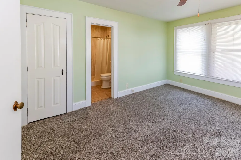114 S Mitchell Street Rutherfordton, NC 28139