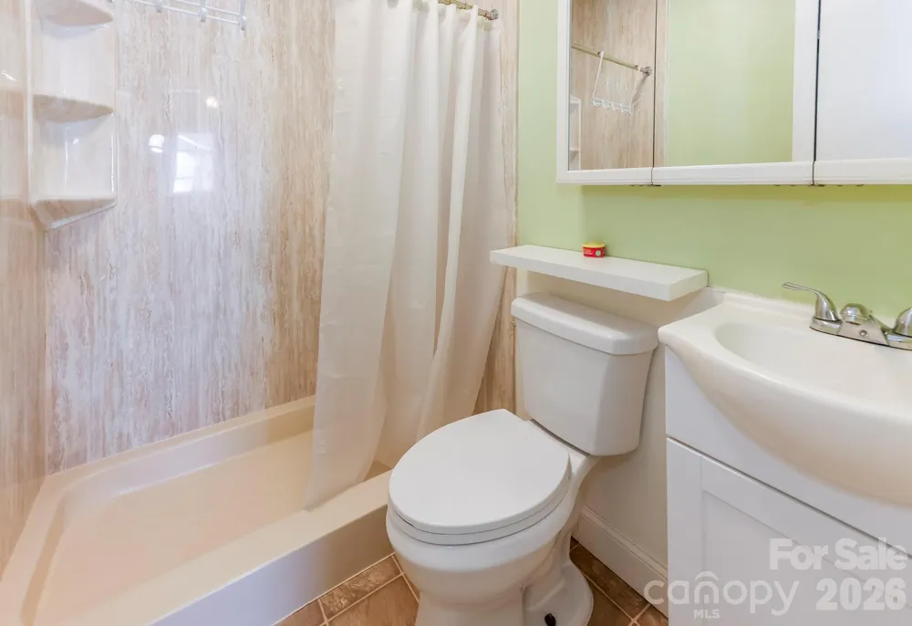 114 S Mitchell Street Rutherfordton, NC 28139