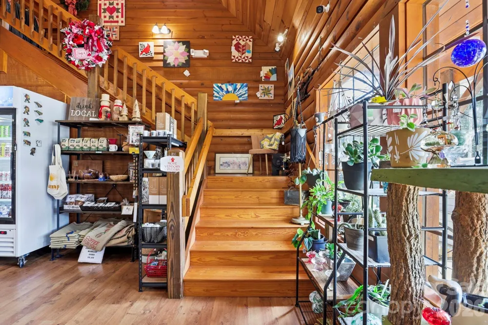 10932 Rosman Highway Lake Toxaway, NC 28747