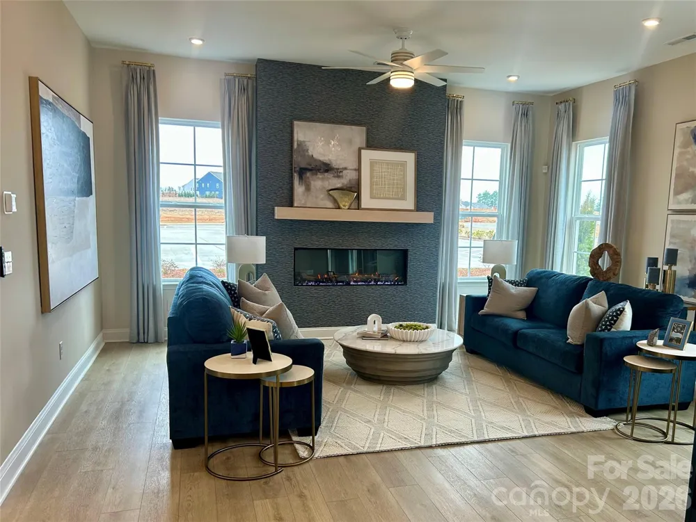 3016 Broken Spur Lane Pineville, NC 28134