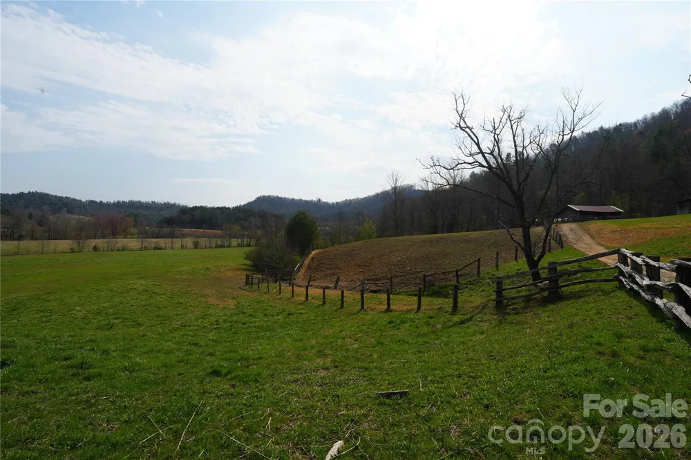 316 Lewis Fork Baptist Church Road Purlear, NC 28665