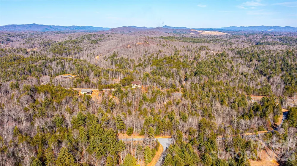 4420 Walnut Ridge Drive Lenoir, NC 28645