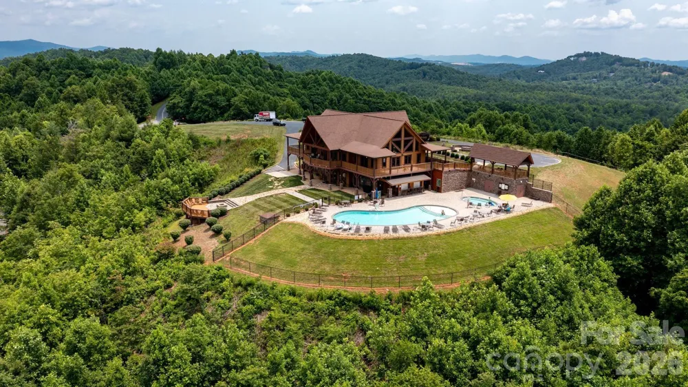 4420 Walnut Ridge Drive Lenoir, NC 28645