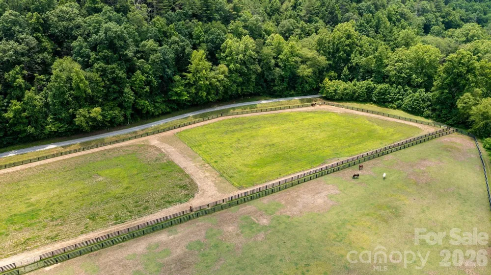 4420 Walnut Ridge Drive Lenoir, NC 28645